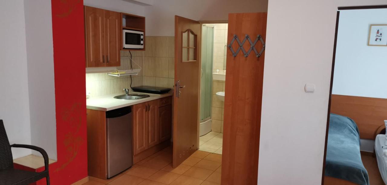 Pod Filarami Pobierowo Hotel Bagian luar foto